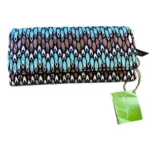 Vera Bradley TriFold wallet in Sierra Stream Retired print NWT